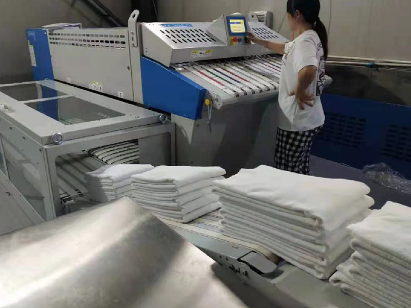 鲤城巾类折叠机-02